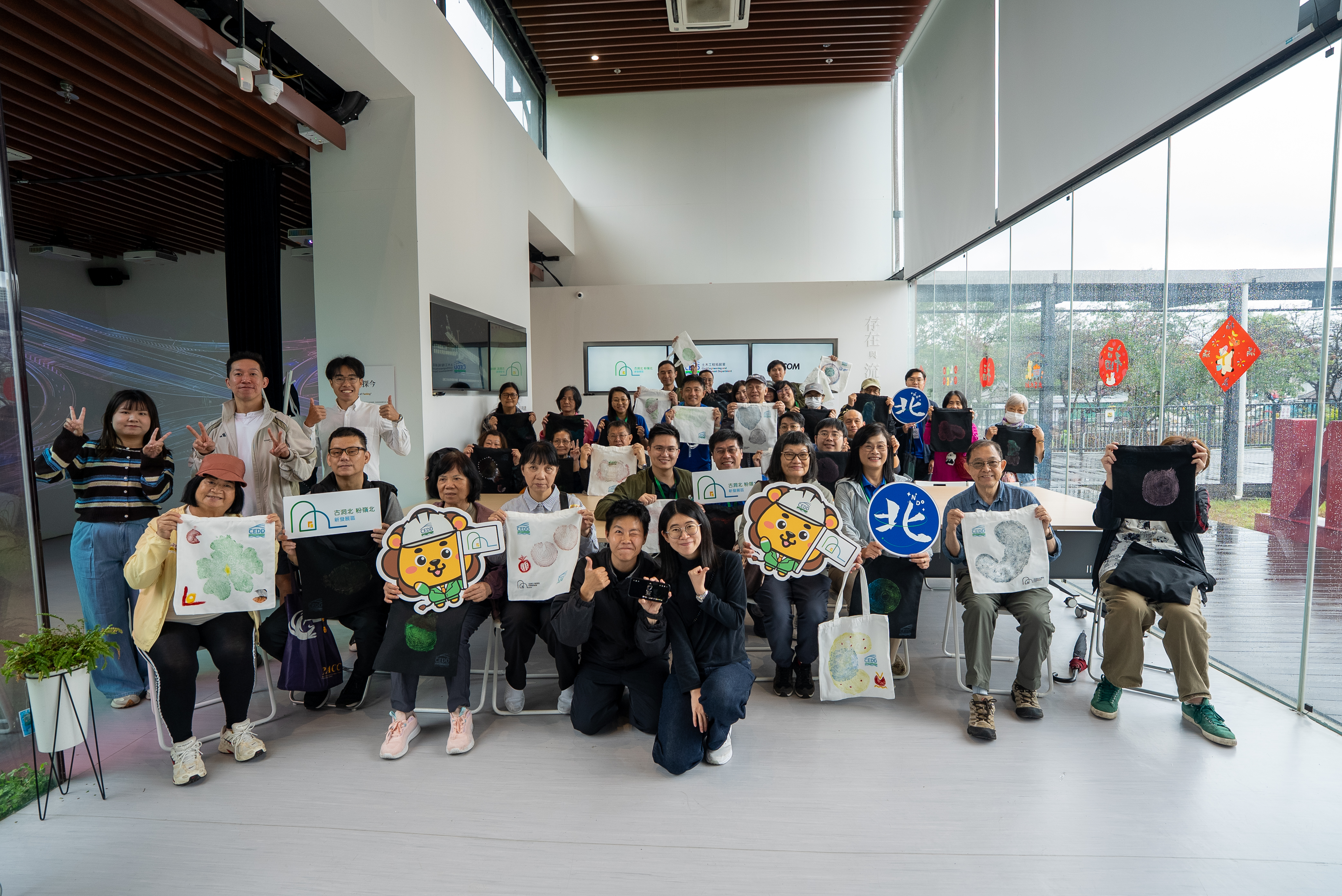 Yard Waste Upcycling Rubbing and Sign Language Workshop